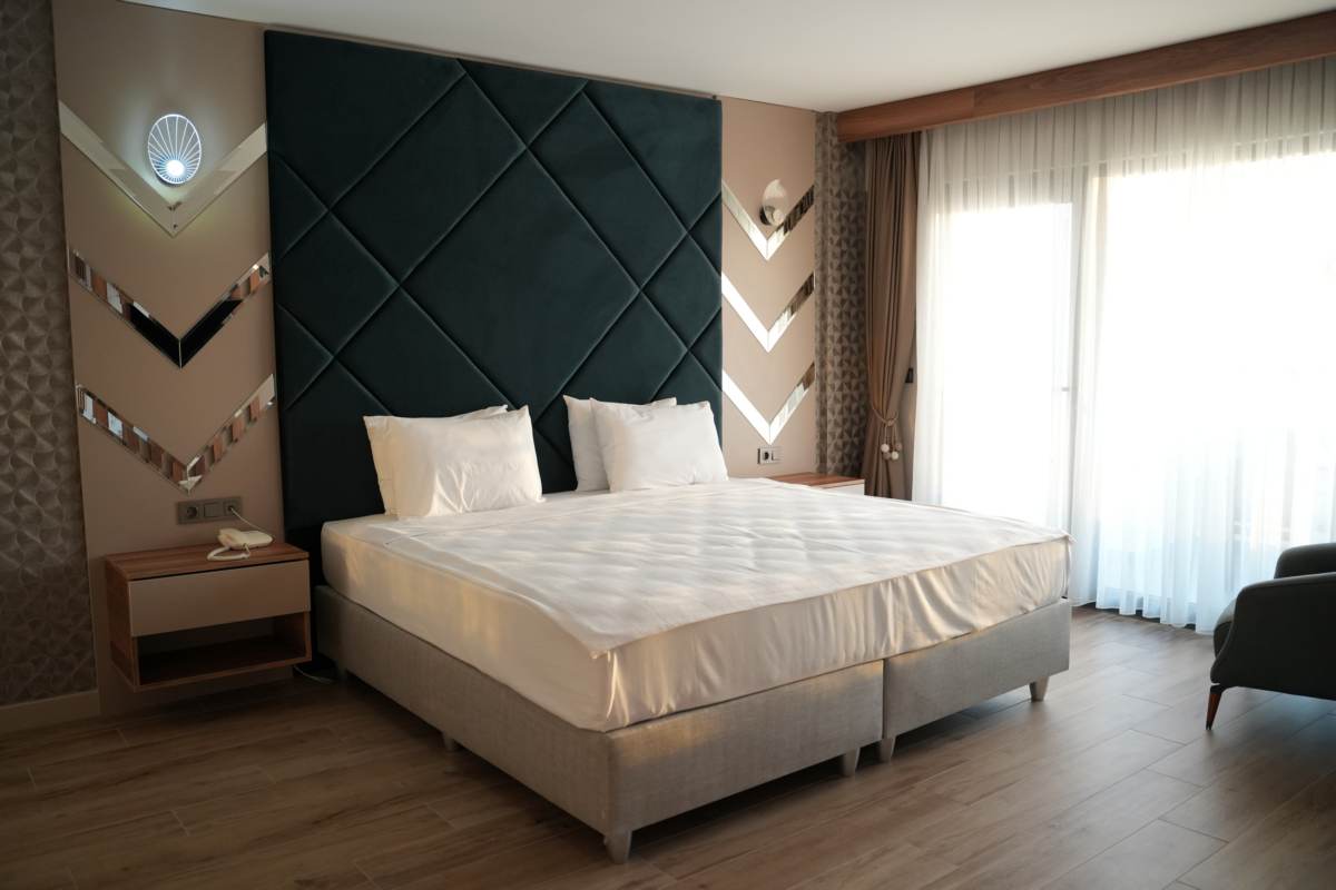 Ada Newday Resort Hotel